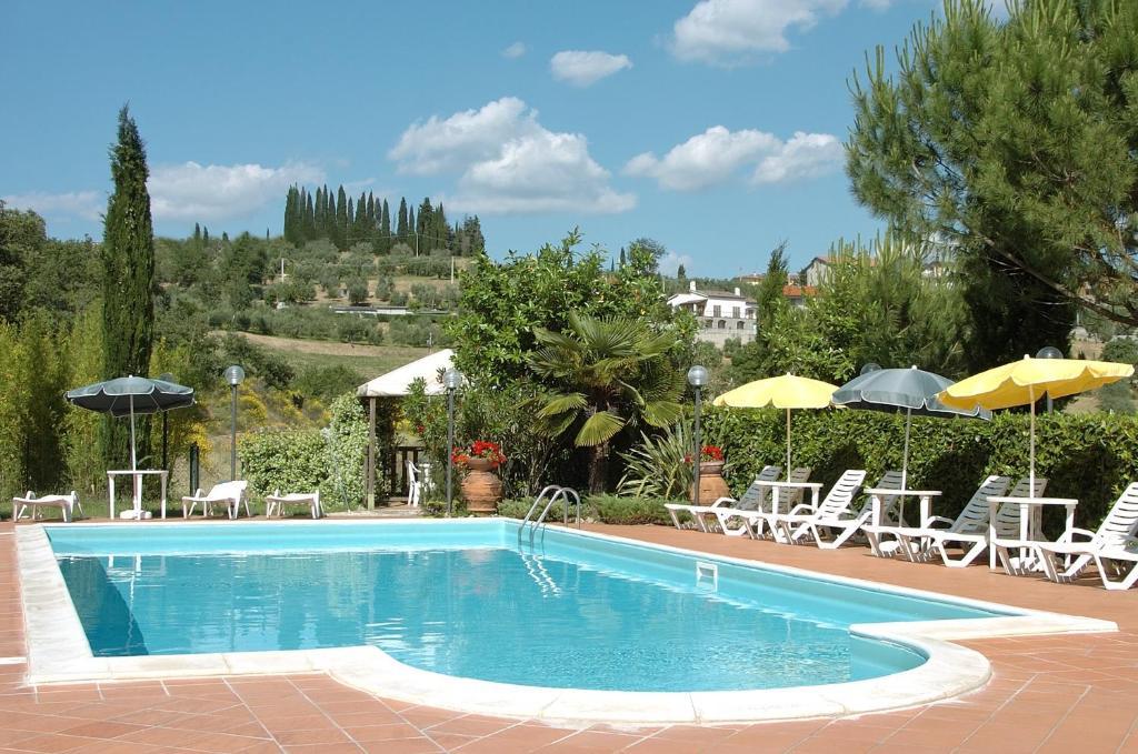 Hotel Le Rocce Magione Buitenkant foto